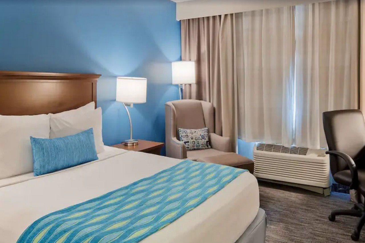 Best Western Wichita Northeast Esterno foto